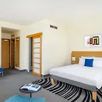 Novotel Danube Hotel 4*