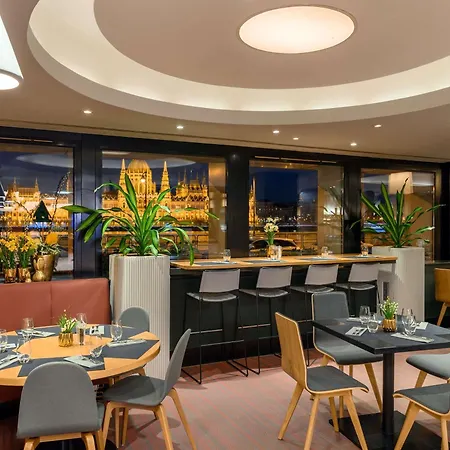 Hotel Novotel Danube Budapest