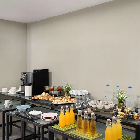 Novotel Danube Hotel 4*