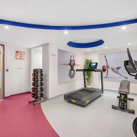 Hotel Novotel Danube 4*