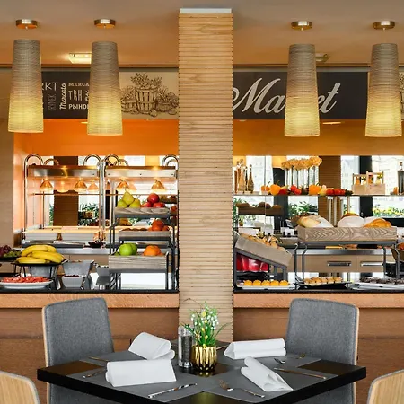 布达佩斯诺富特多瑙河酒店 酒店 布达佩斯