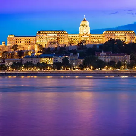 Novotel Danube