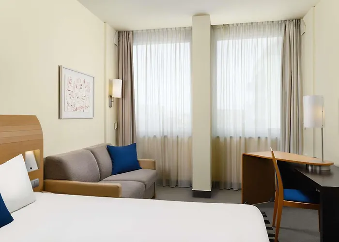 Novotel Danube Hotel 4*