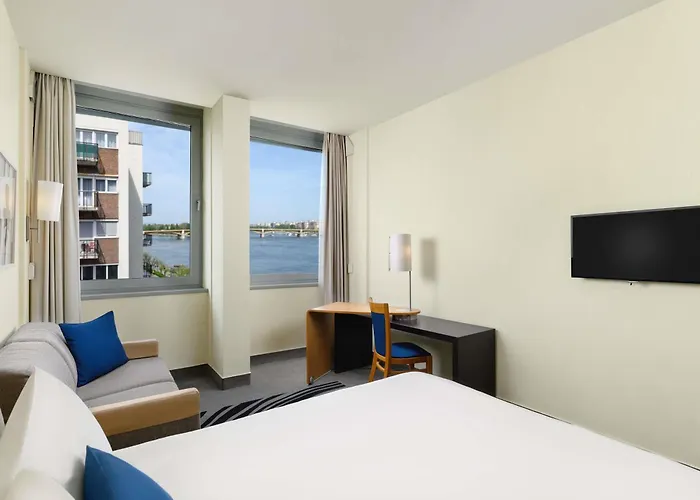Hotel Novotel Danube Budapest