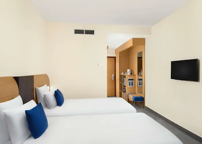 מלון Novotel Danube