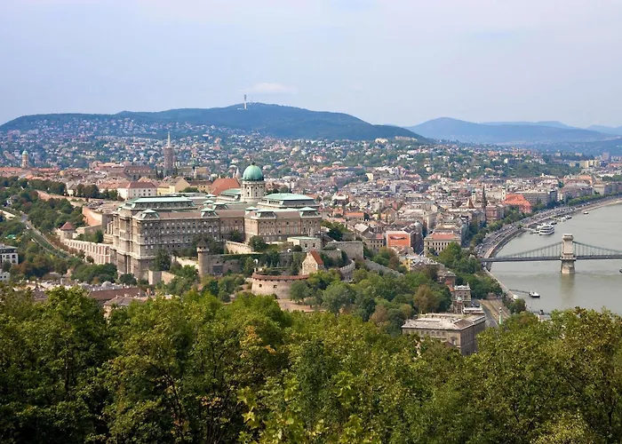 Novotel Danube 4*