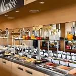 Ξενοδοχείο Novotel Danube 4*