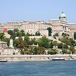 Hotel Novotel Danube