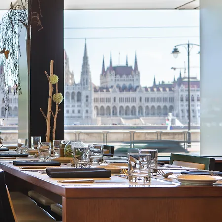 Novotel Danube Szálloda