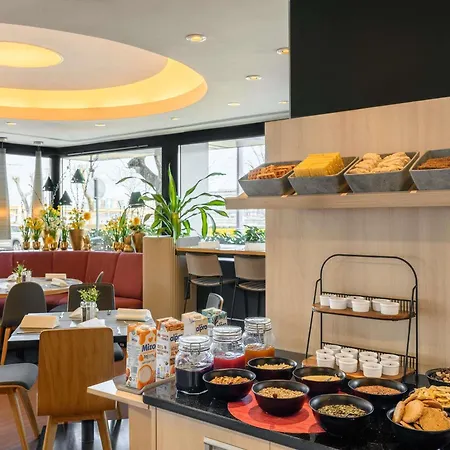 Szálloda Novotel Danube 4*