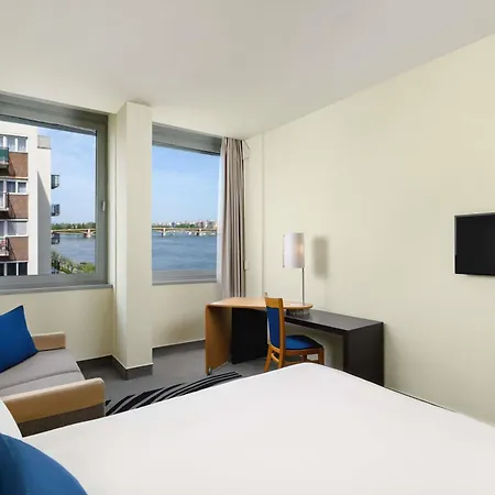 Novotel Danube 4* Budapešť