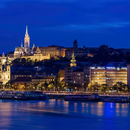 Novotel Danube Отель