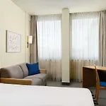 노보텔 다뉴브 호텔 4*