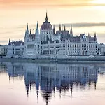 Hotel Novotel Danube 4*
