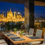 Novotel Danube 4*