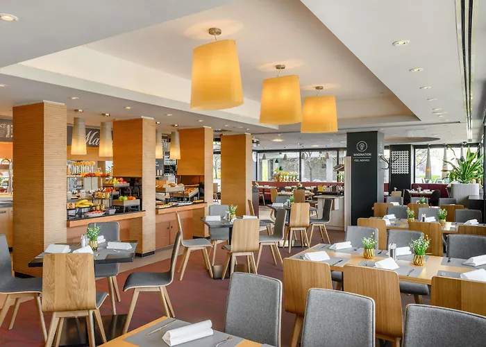 Hotel Novotel Danube