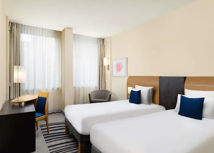Novotel Danube Hotel 4*